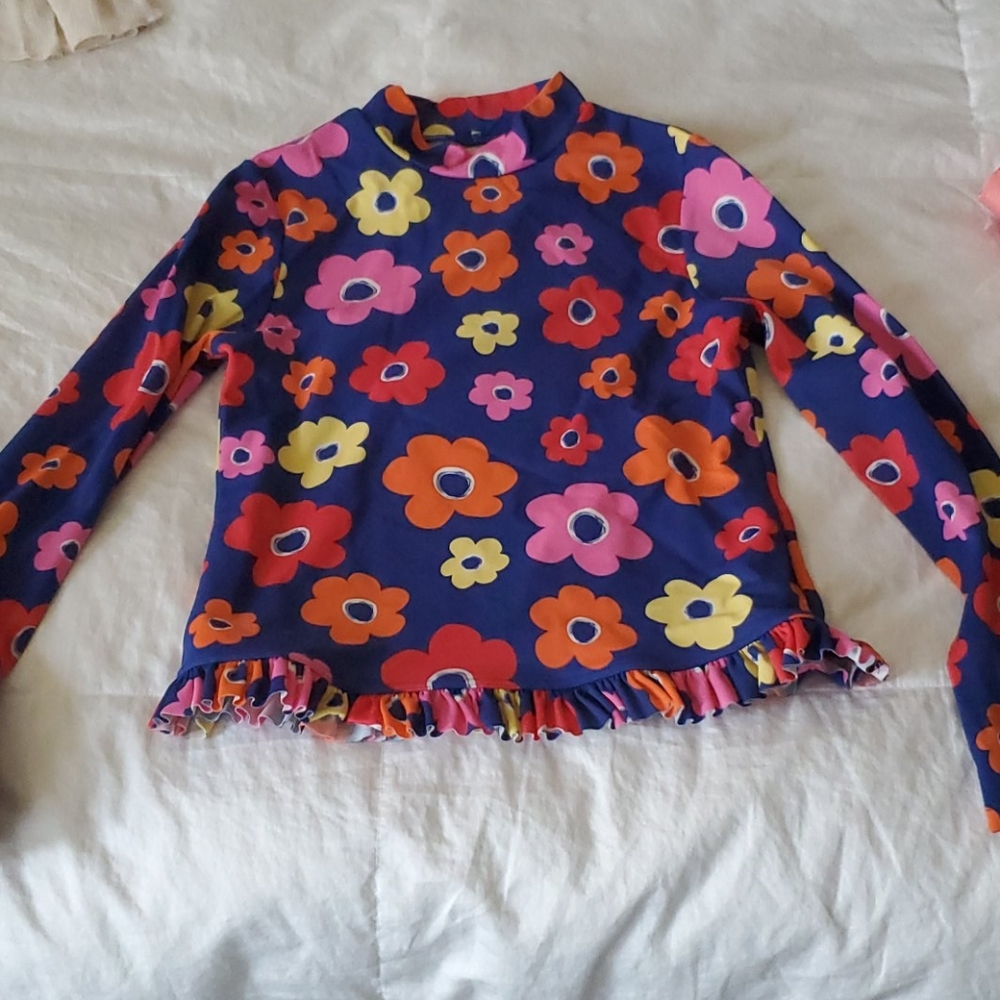 Girls rash guard